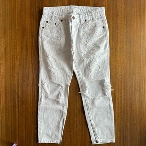 One X One Teaspoon | Trashed Freebirds White Jeans Size 27